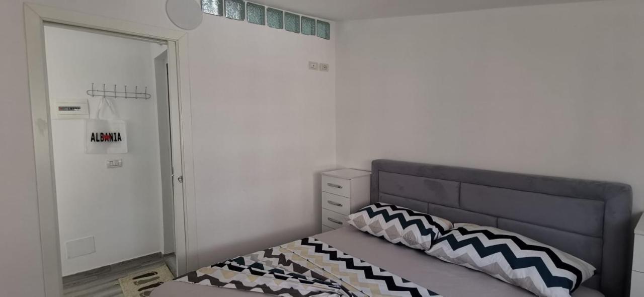 Mimoza Appartament Golem  Habitación foto